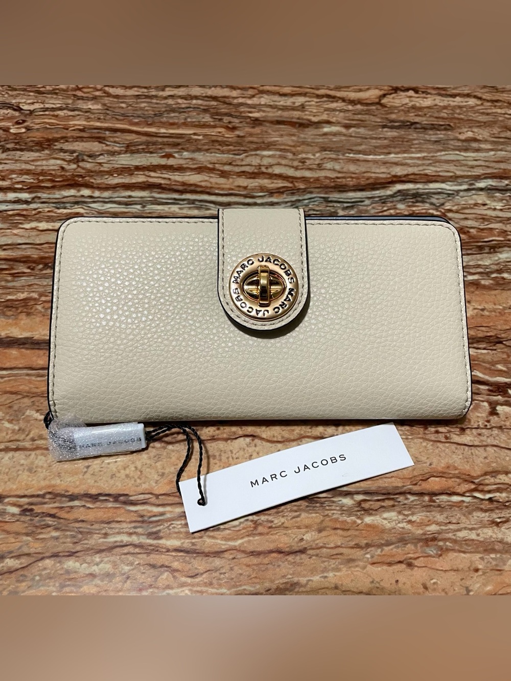 Marc Jacobs - Picture 5 of 9